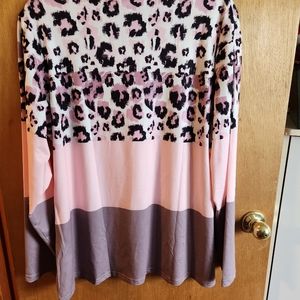 Xl animal print top